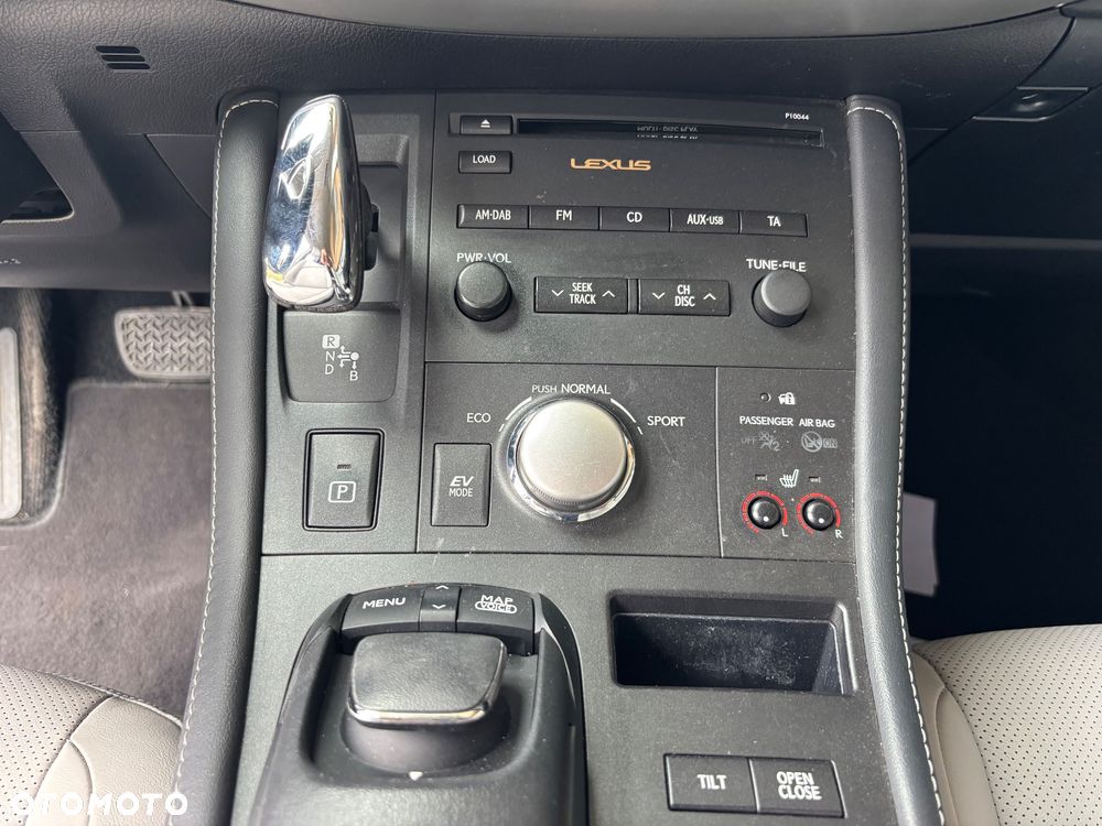 Lexus CT Executive Line - 28