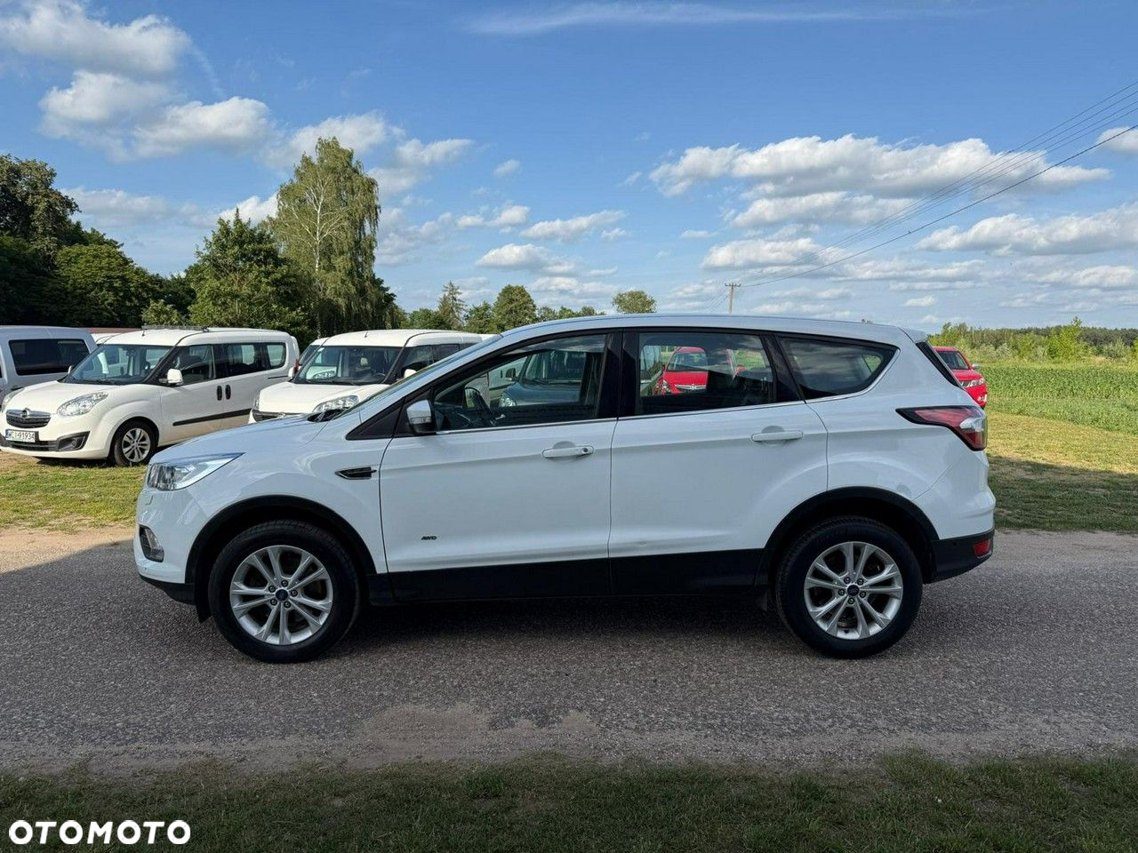 Ford Kuga - 2
