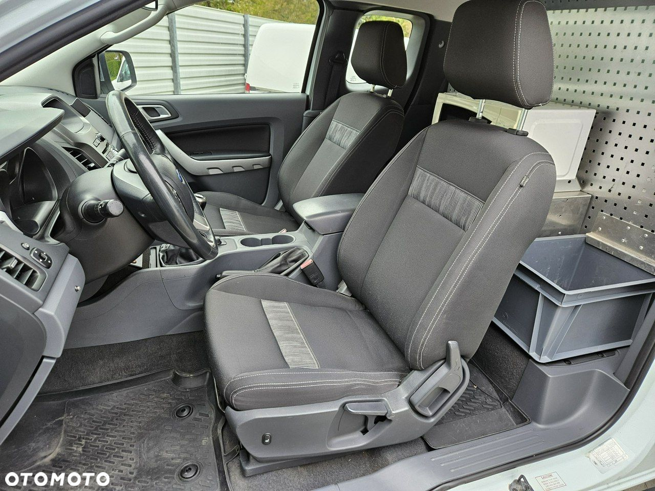 Ford Ranger - 26