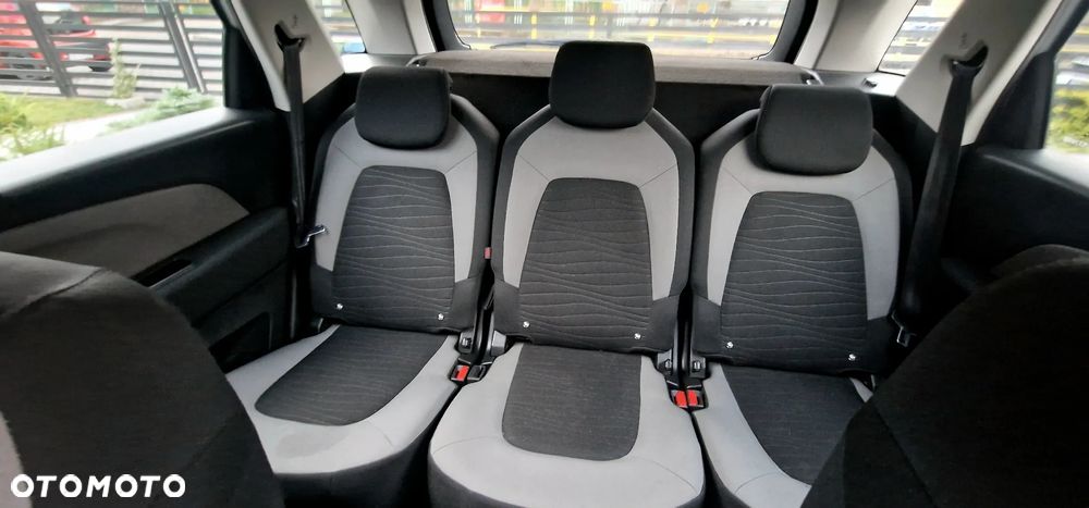 Citroën C4 Picasso 1.6 e-HDi Attraction - 15