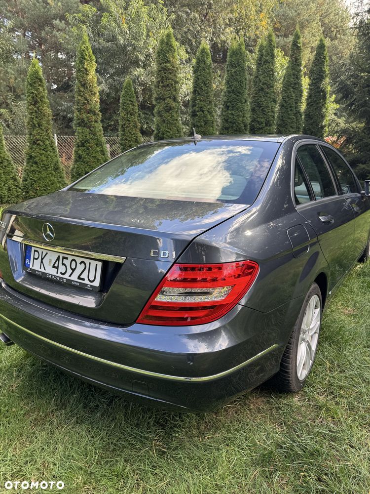 Mercedes-Benz C-Class 2012 photo 3