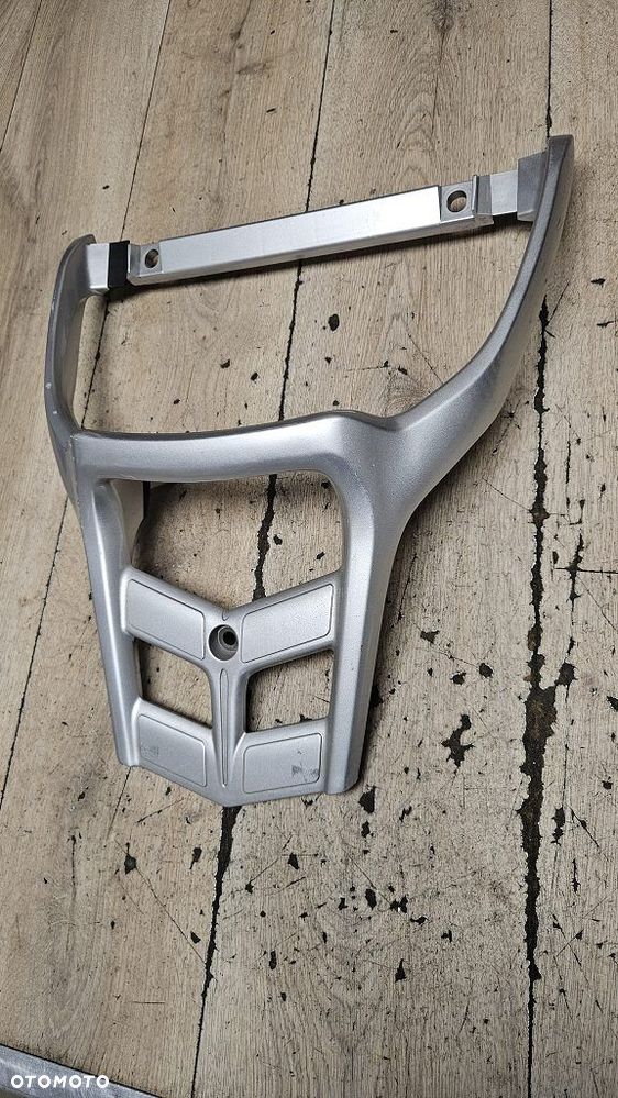 Stelaż pod kufer centralny uchwyt bagażnik Yamaha FJR 1300  01-05 - 2