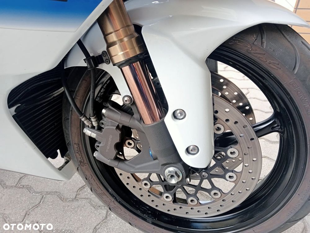 Suzuki GSX-R - 2