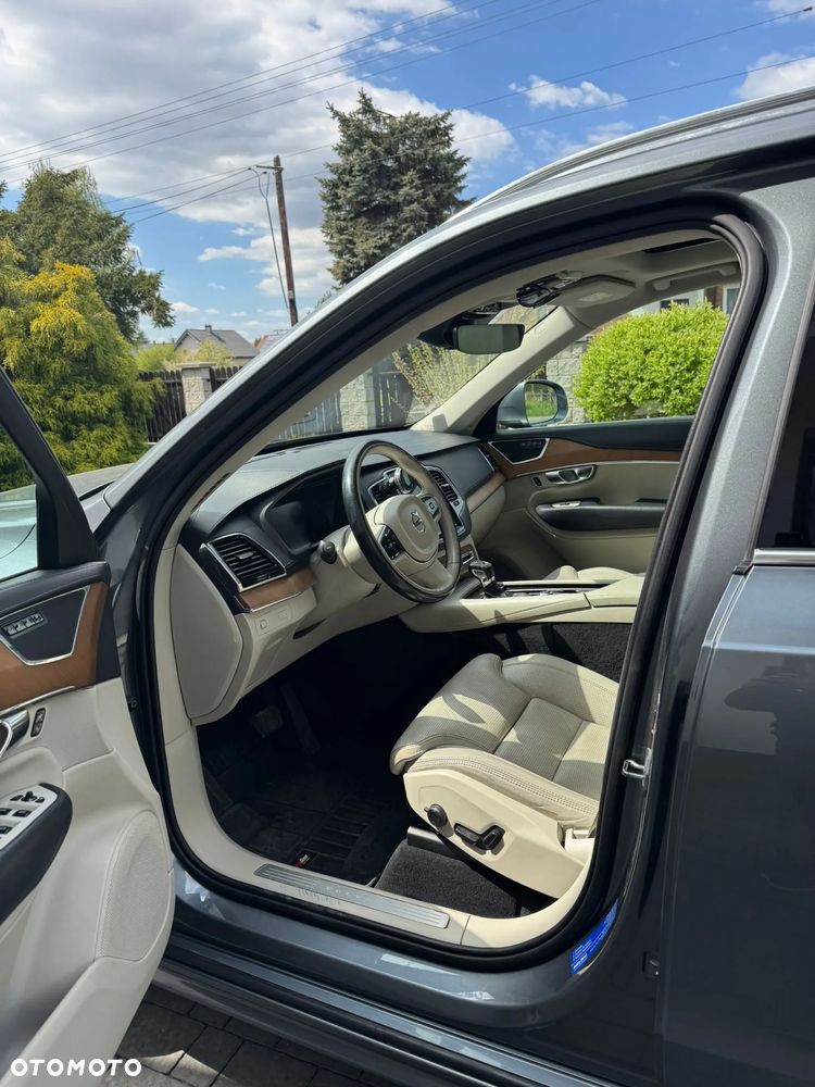 Volvo XC 90 D5 SCR AWD Inscription 7os - 8