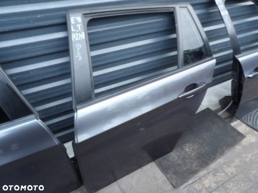 BMW E91 - KOLOR A22/7 - DRZWI LEWY TYŁ - EUROPA - 1