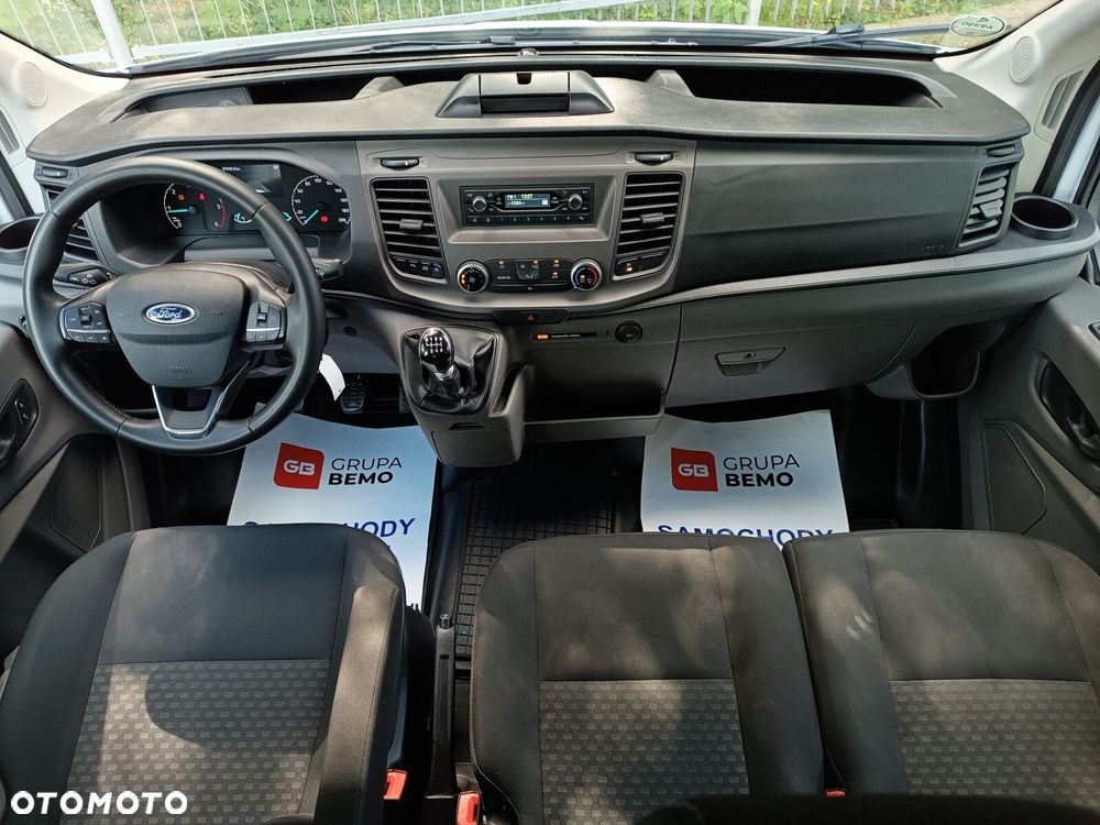 Ford Transit - 12