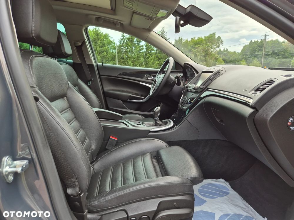 Opel Insignia 2.0 T Executive S&S EU6 - 16
