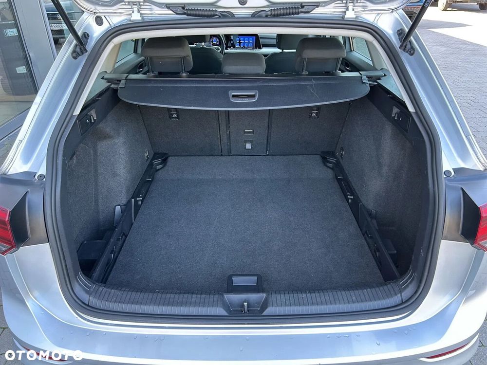 Volkswagen Golf Variant 1.5 eTSI EVO Life DSG - 11