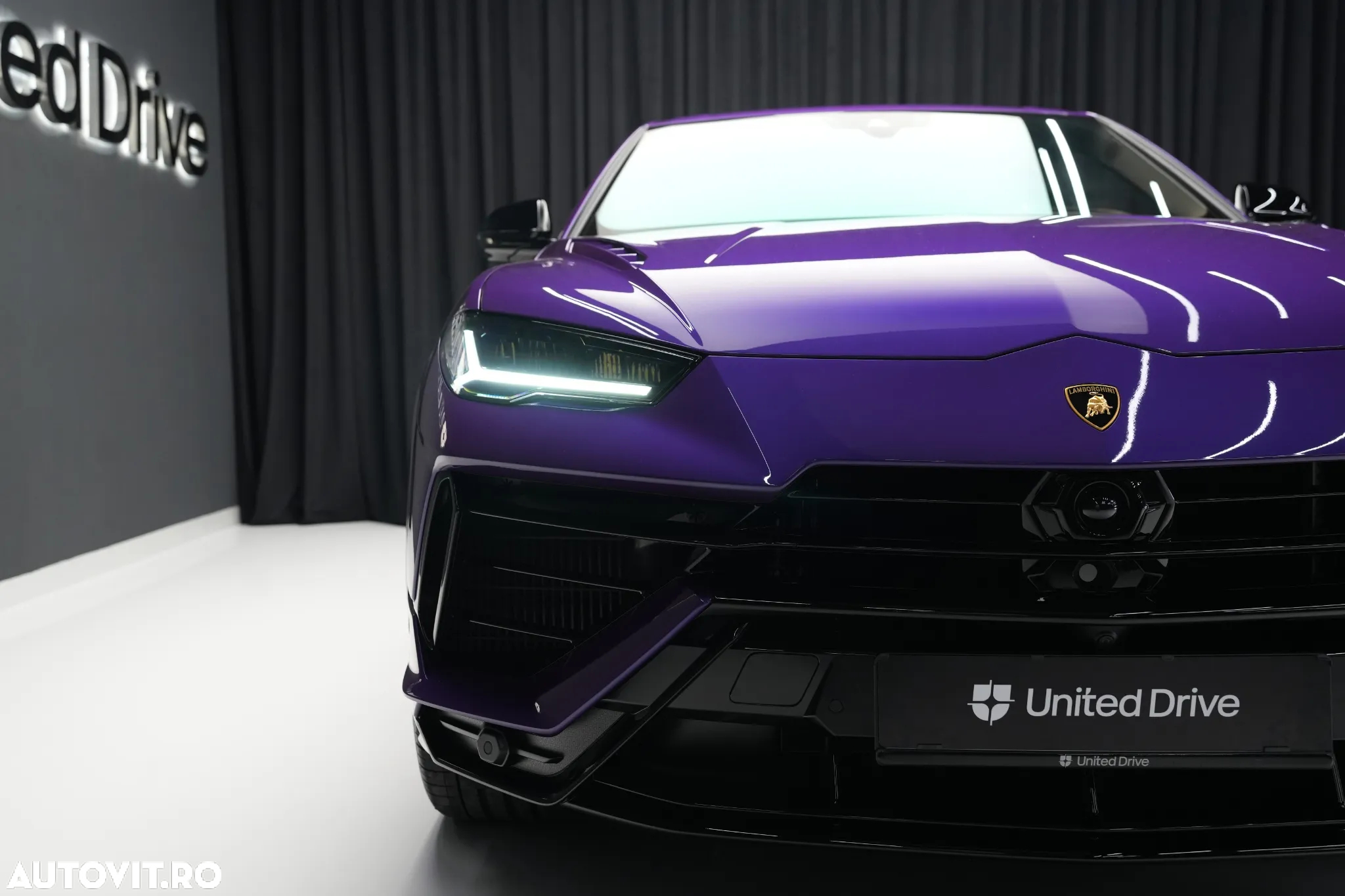 Lamborghini URUS - 4