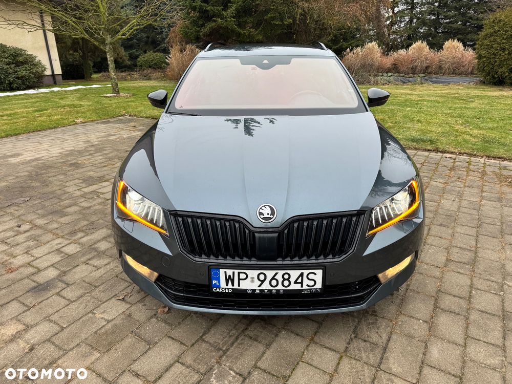 Skoda Superb 2.0 TSI 4x4 Sportline DSG - 9
