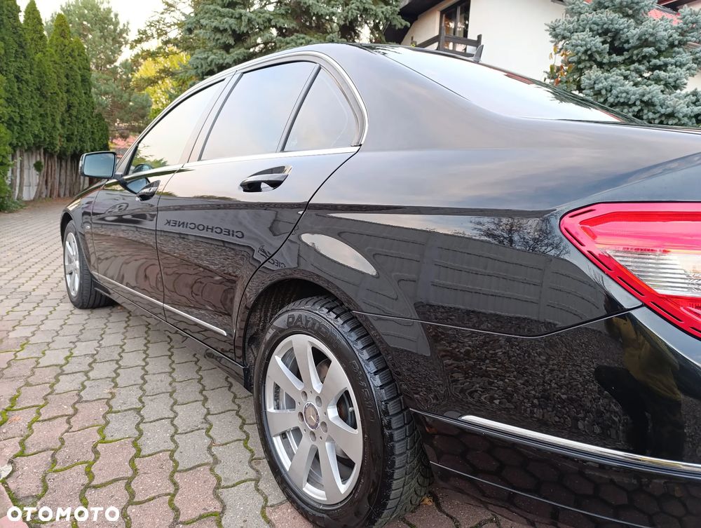 Mercedes-Benz Klasa C - 16