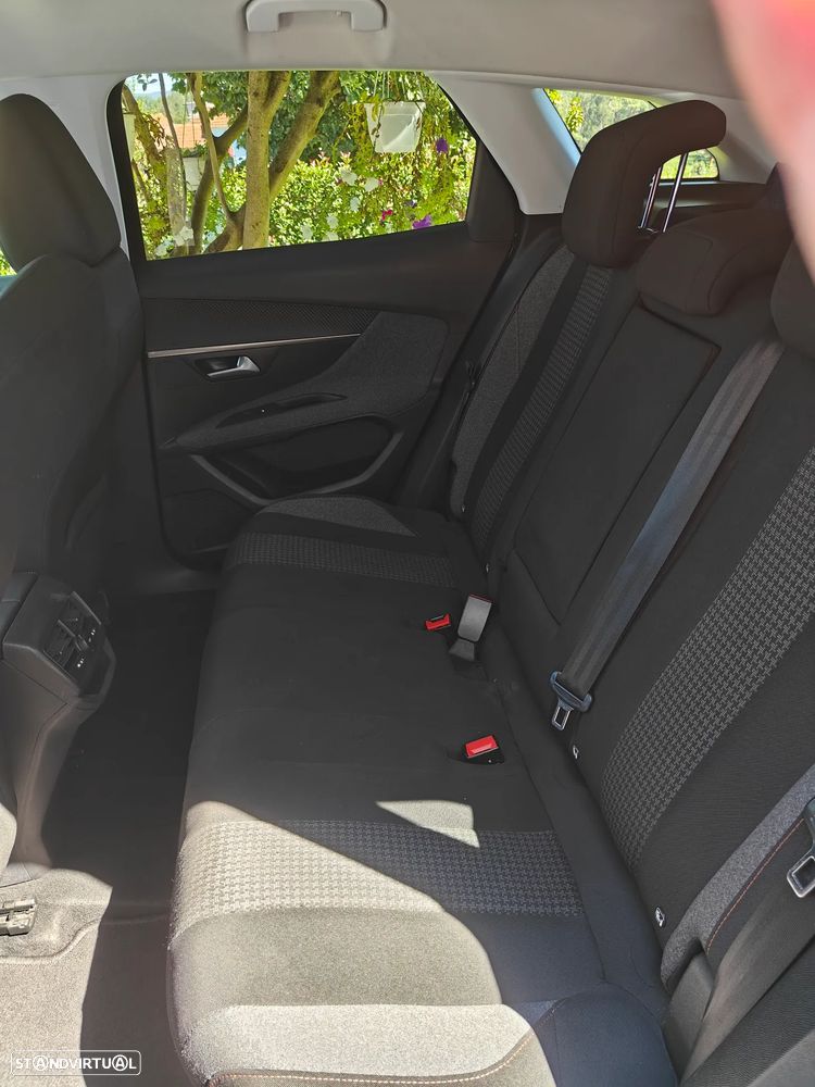 Peugeot 3008 - 9