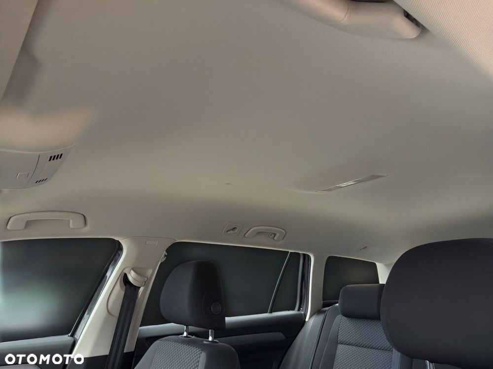 Volkswagen Passat 2.0 TDI SCR Trendline - 33