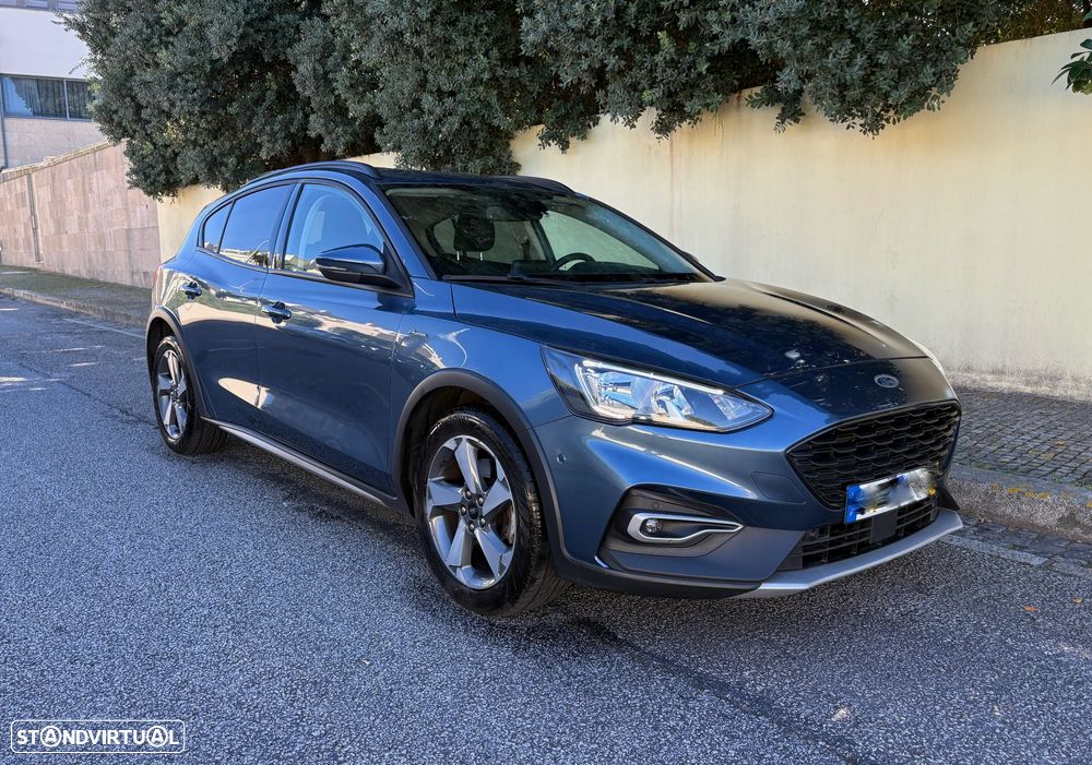 Ford Focus 1.0 EcoBoost Active X - 29