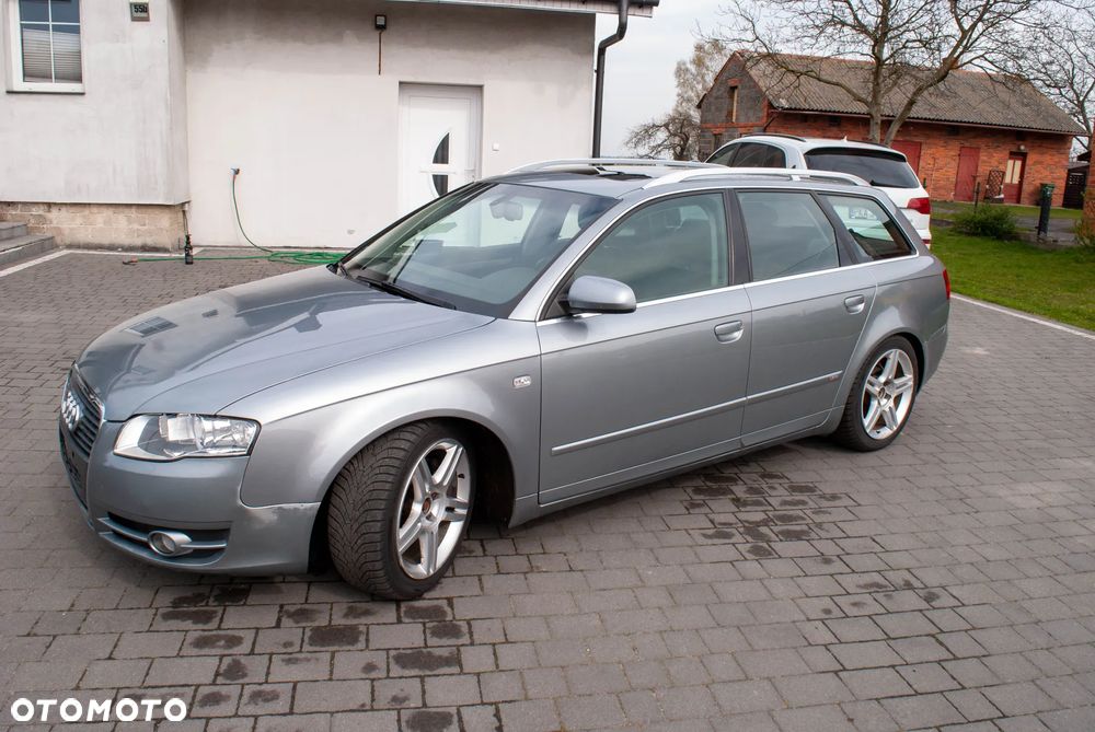 Audi A4 Avant 2.0 TDI DPF quattro - 4