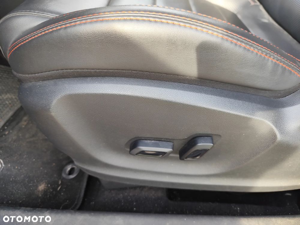 MG ZS 1.5 VTi-Tech Exclusive - 13