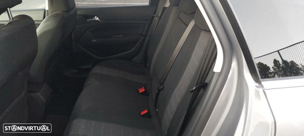 Peugeot 308 SW 1.5 BlueHDi Allure Pack - 23