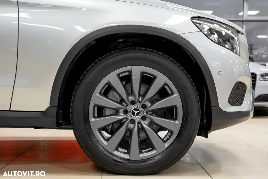 Mercedes-Benz GLC 250 d 4Matic 9G-TRONIC Exclusive - 22