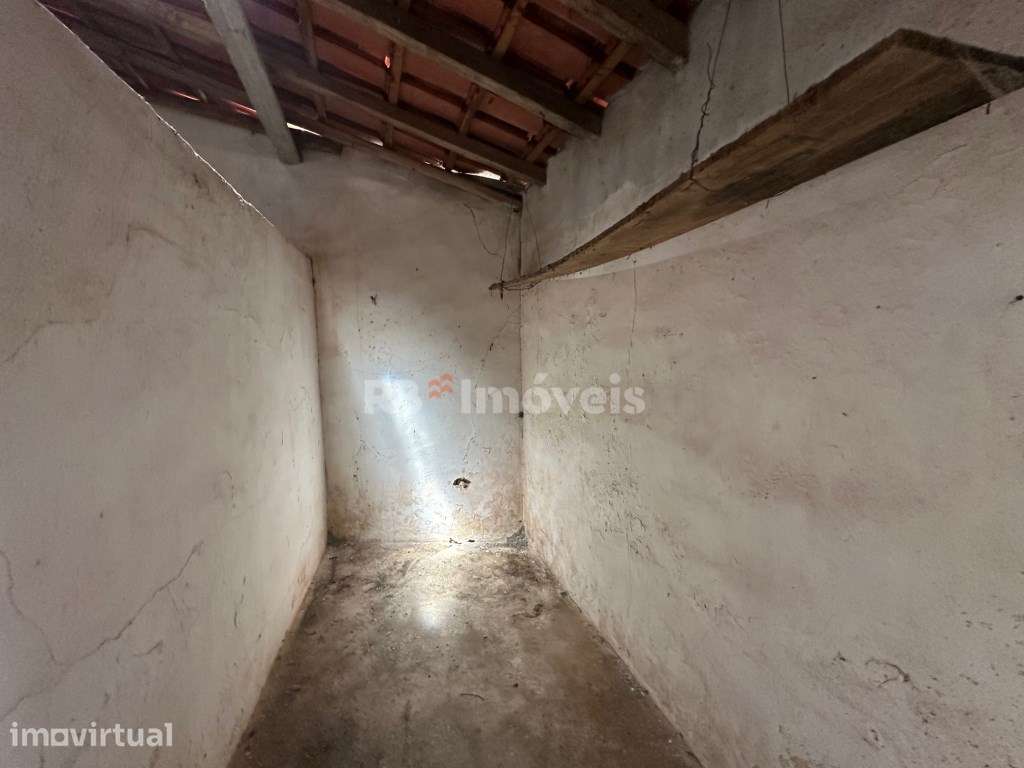 Arrecadação com terreno na Comenda - Grande imagem: 5/10