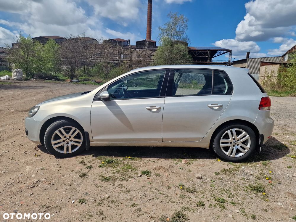 Volkswagen Golf 1.6 Comfortline - 16