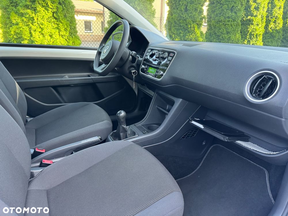 Volkswagen up! white - 6