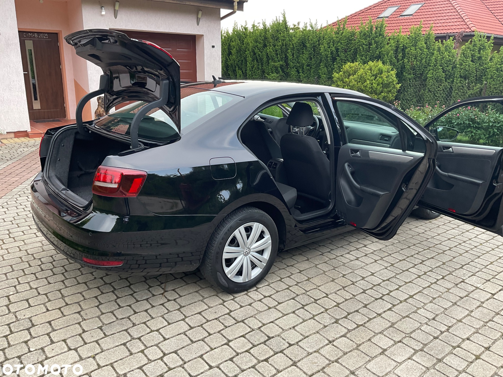 Volkswagen Jetta 2.0 TDI DPF BMT Trendline - 10