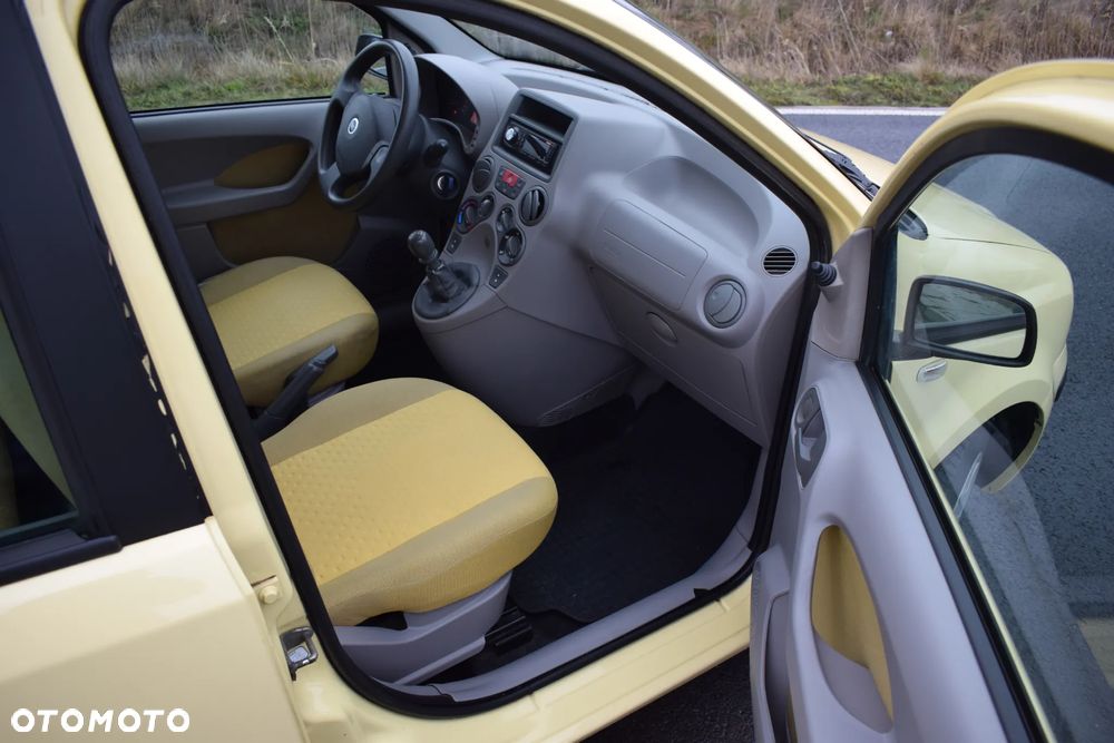 Fiat Panda 1.2 Emotion - 24