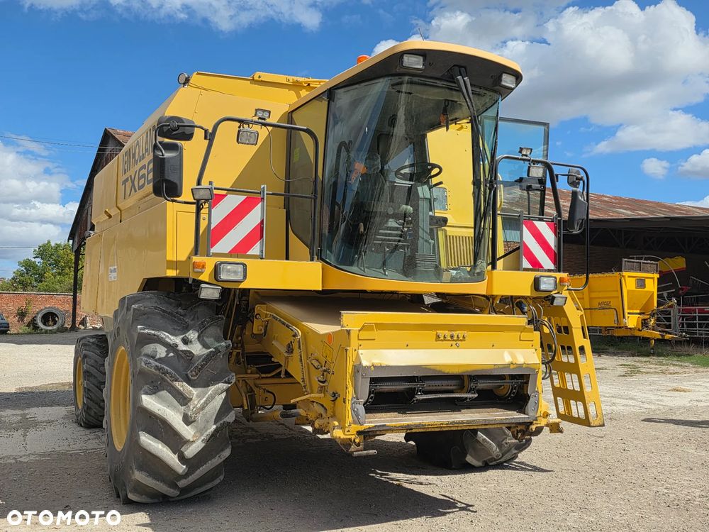 New Holland TX 66 - 1