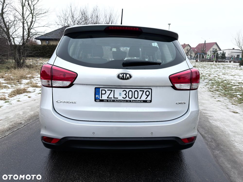 Kia Carens 1.7 CRDi 136 Dream Team Edition - 13
