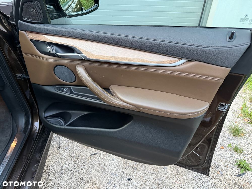 BMW X6 - 27