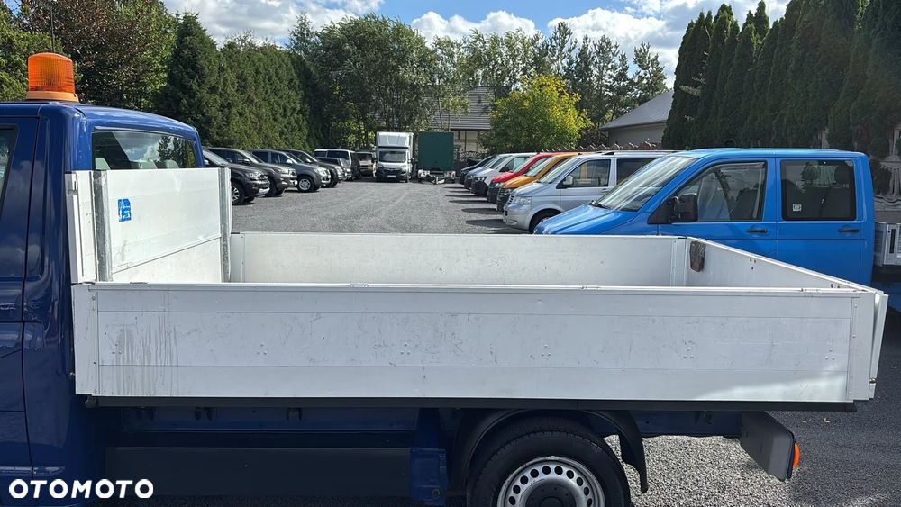 Volkswagen Transporter T5 - 11