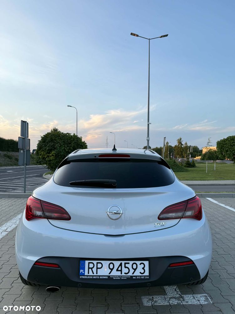 Opel Astra 1.4 T Sport EU6 - 8