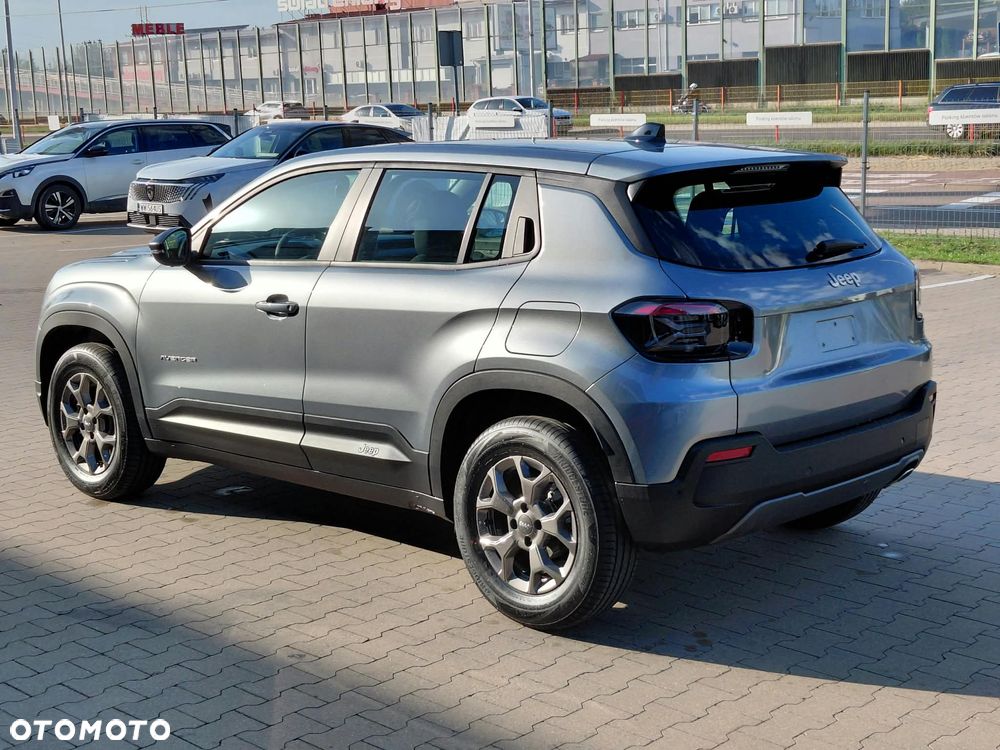 Jeep Avenger 1.2 T3 mHEV Longitude eDCT6 - 7
