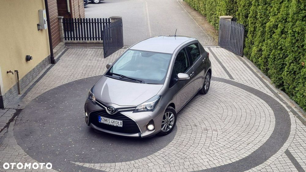 Toyota Yaris - 18