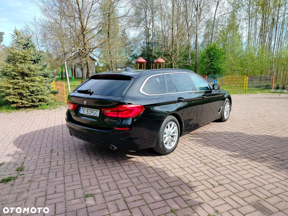 BMW Seria 5 520d xDrive Sport - 5