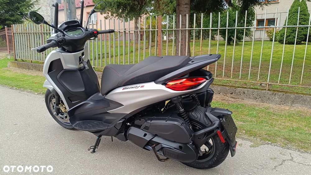Piaggio Beverly - 3