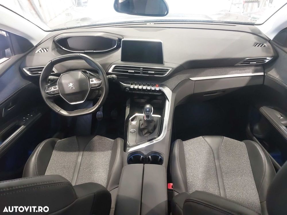 Peugeot 3008 PureTech 130 Stop & Start GPF Active Business-Paket - 6