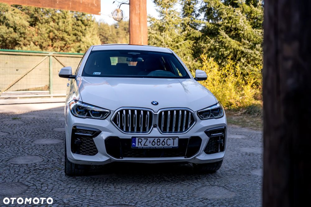 BMW X6 - 15