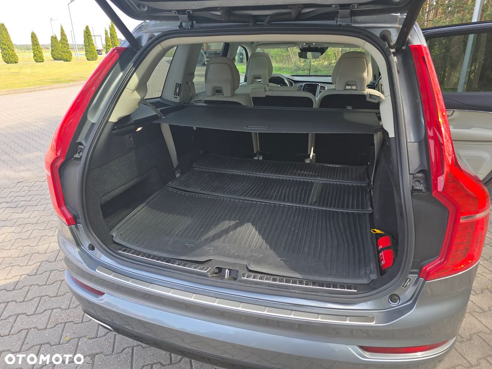 Volvo XC 90 T6 AWD Geartronic Momentum Pro - 19