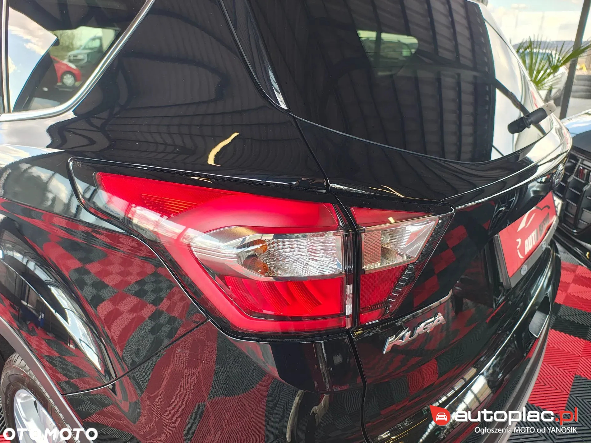 Ford Kuga 2.0 TDCi 4x4 Business Edition - 16