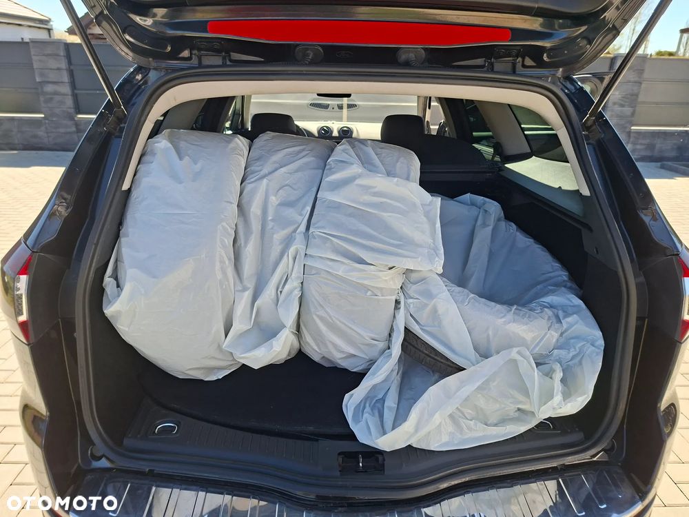 Ford Mondeo 2.0 TDCi Titanium X - 13