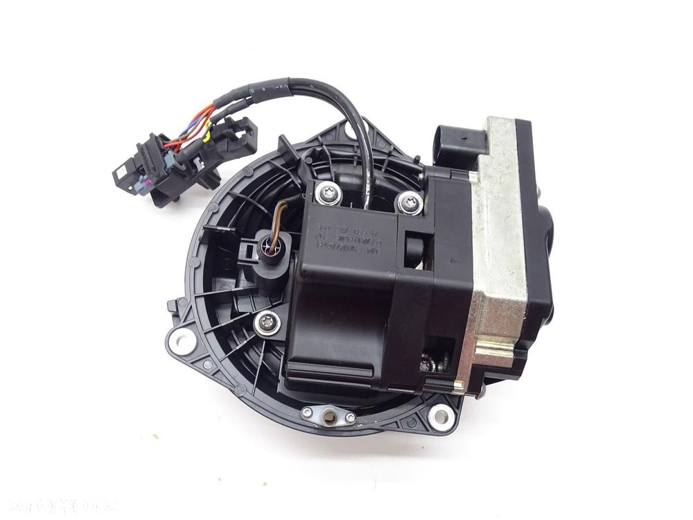 KLAMKA EMBLEMAT KLAPY KAMERA COFANIA 3G0827469H VW PASSAT B8 KOMBI - 5