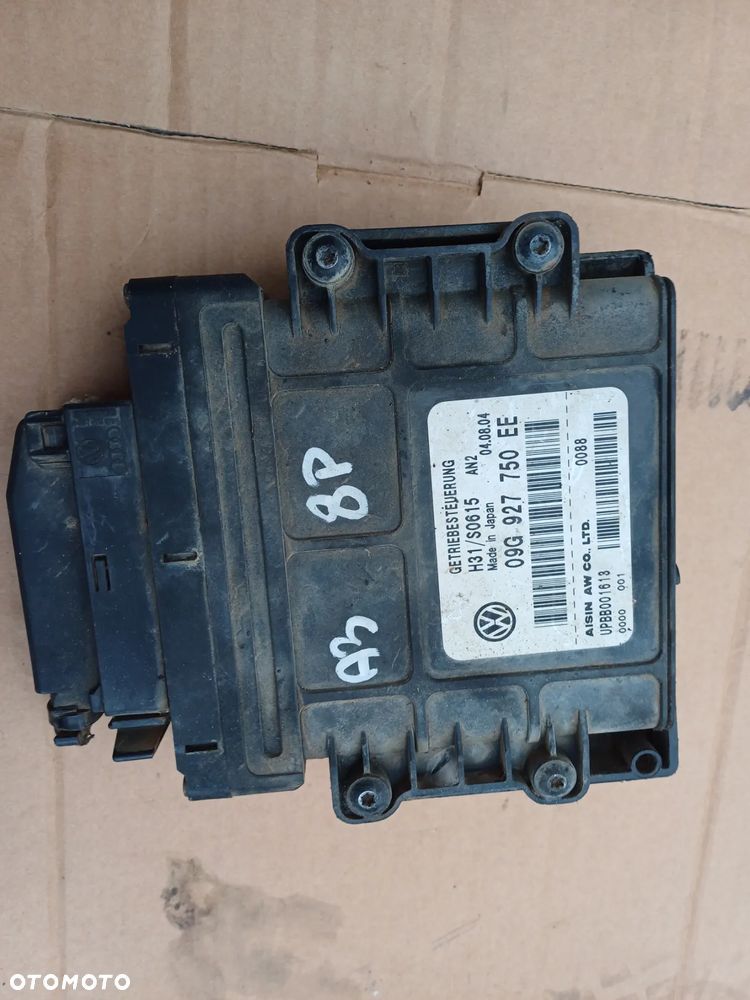 Sterownik skrzyni biegow Audi A3 8P 09G927750EE  2.0 fsi blx hft - 1