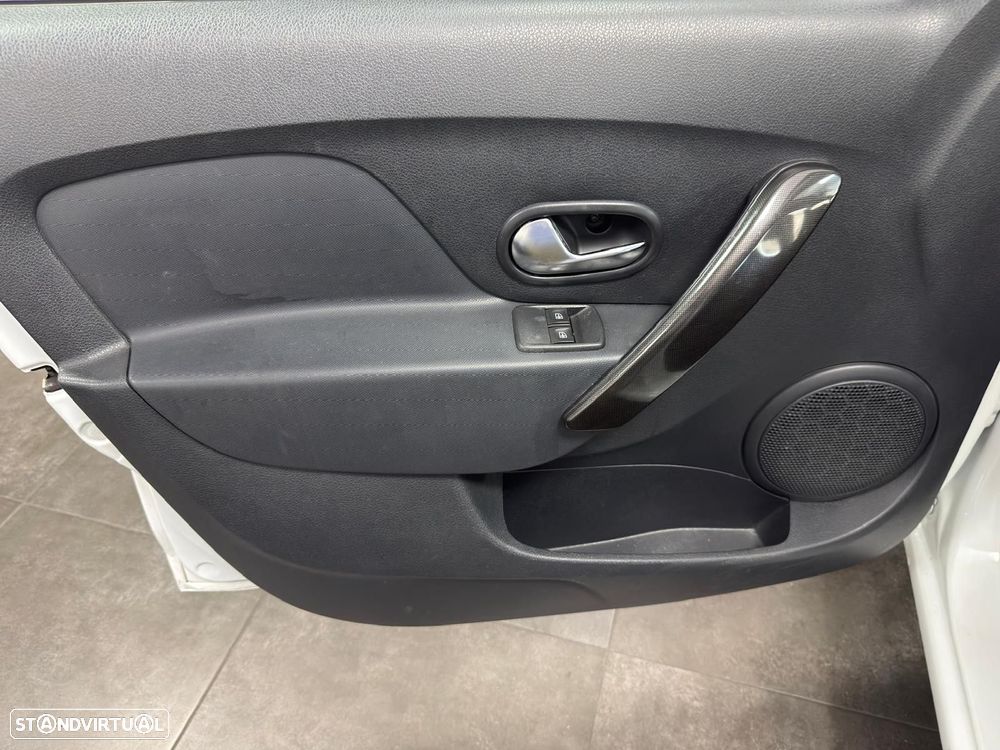 Dacia Sandero 1.0 ECO-G Stepway Bi-Fuel - 17