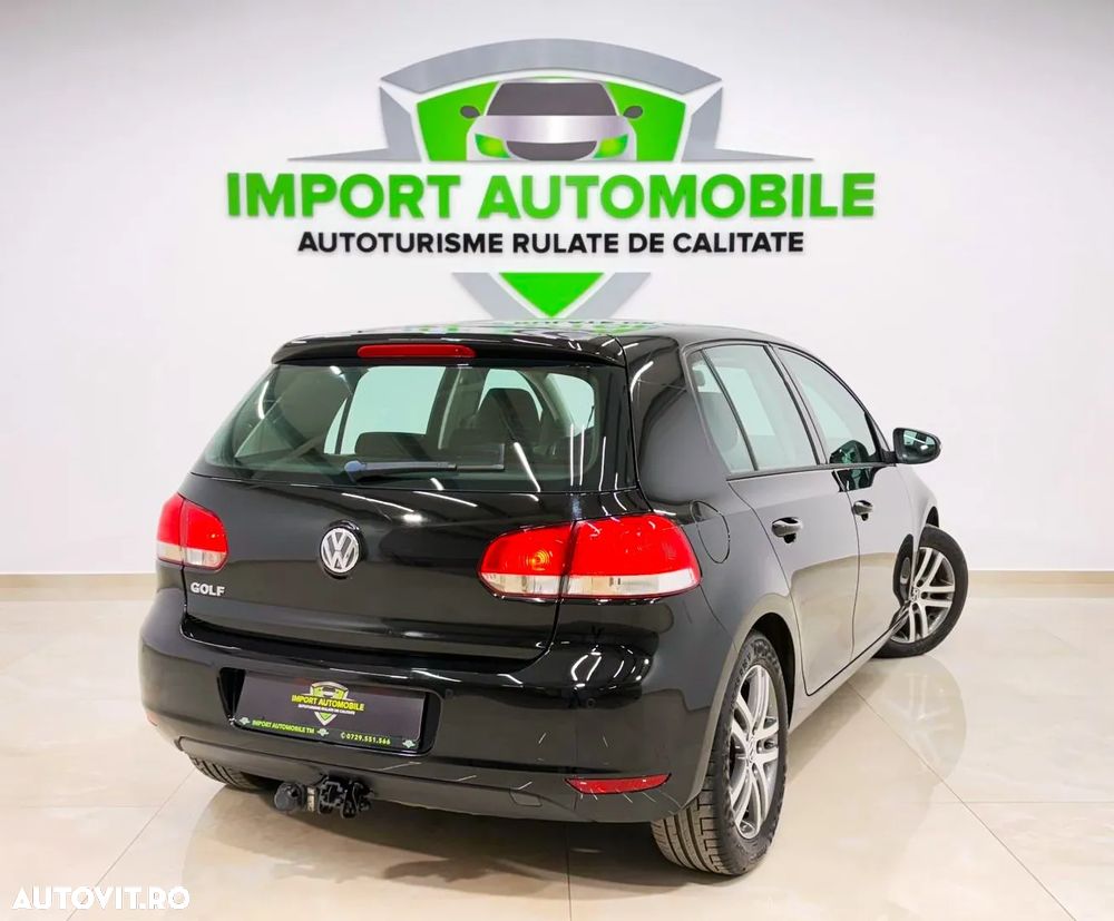 Volkswagen Golf - 12
