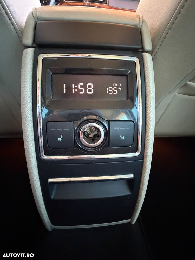 Skoda Superb 2.0 TDI Elegance - 10