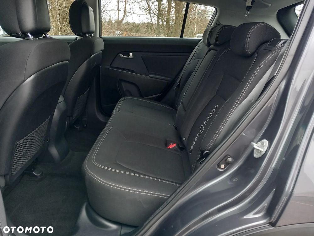 Kia Sportage 2.0 CVVT 4WD Automatik Vision - 17