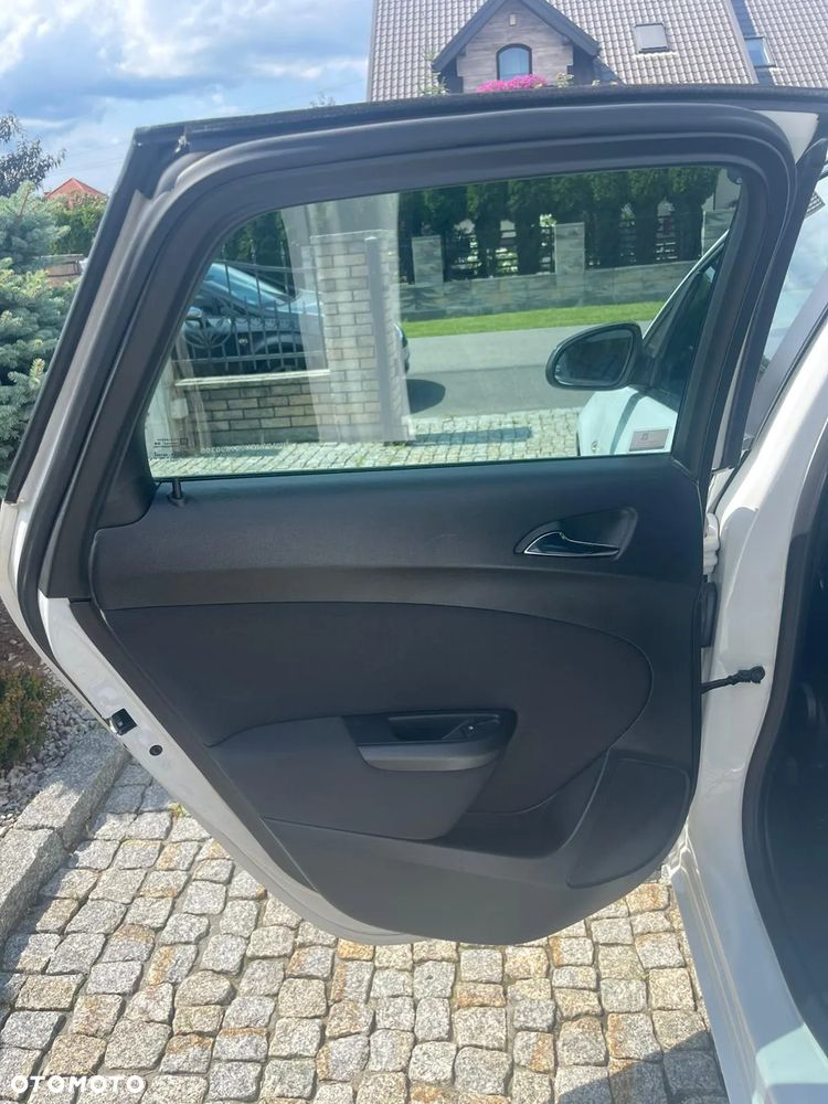 Opel Astra IV 1.4 T Active - 26