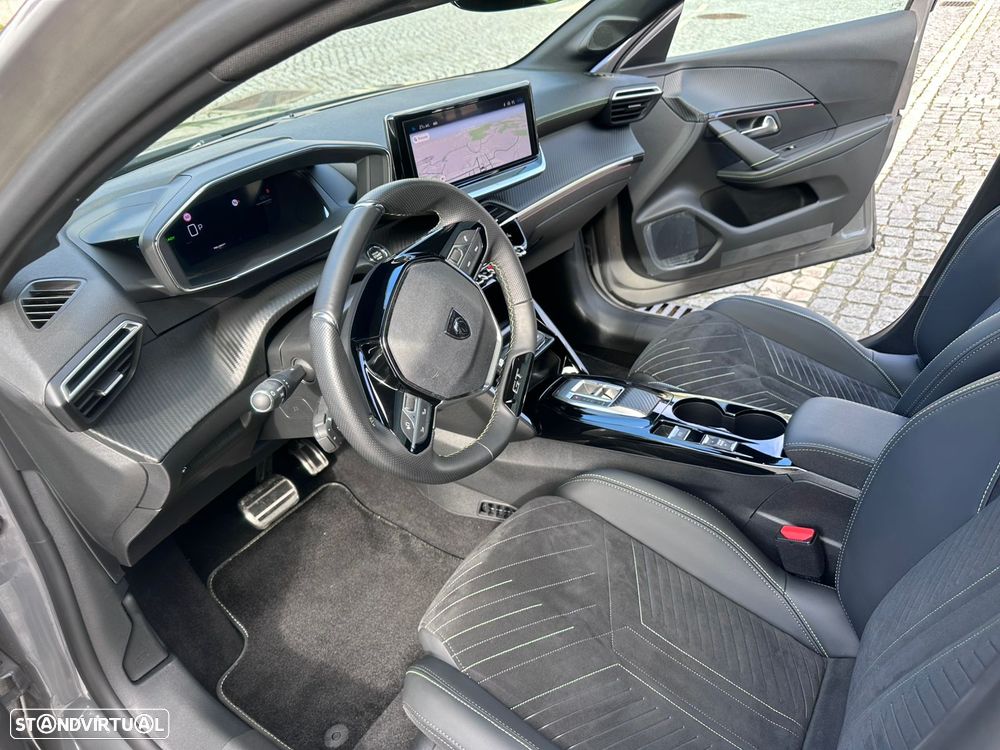 Peugeot e-208 GT - 16