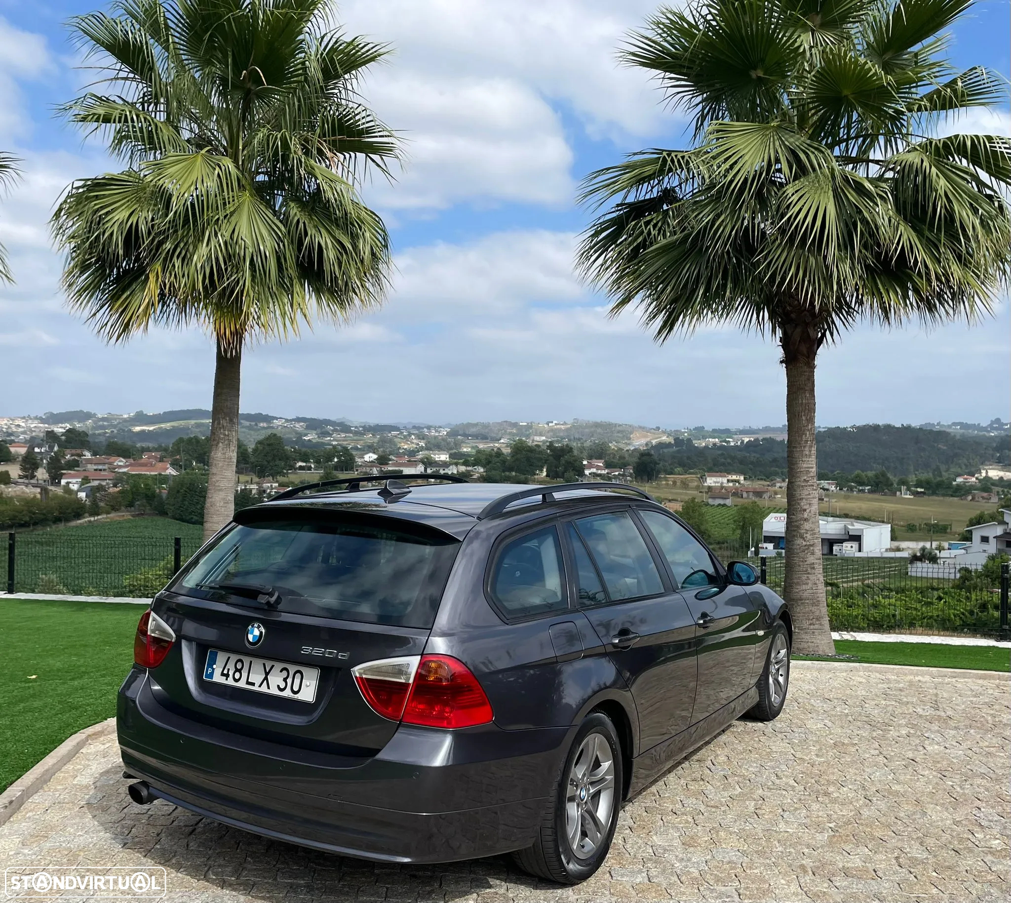 BMW 320 d Touring Navigation Sport - 3